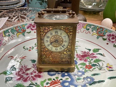 Lot 577 - Late 19th century brass carriage clock