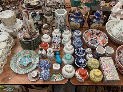 Lot 588 - Collection of modern Chinese and Japanese ceramics to include famille noir ginger jar and cover, Imari bowl and other items