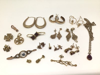 Lot 1145 - Group of various 9ct gold and yellow metal earrings, pendants, chain and part of a bar brooch