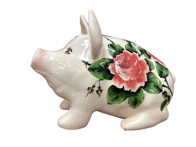 Lot 1125 - Wemyss Griselda Hill pottery pig