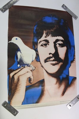 Lot 1509 - Beatles Posters Ricard Avedon for the Daily Mail, limited first edition, printers Waterlow.