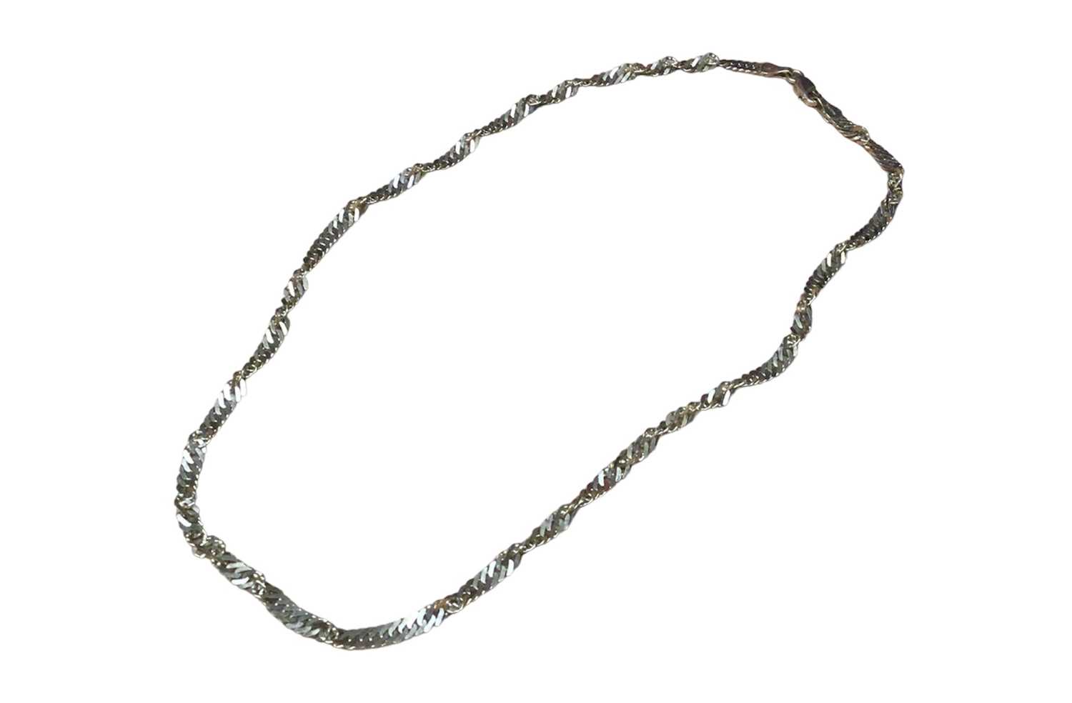 Lot 7 - 14ct gold flat curb link twisted chain necklace, 45.5cm long
