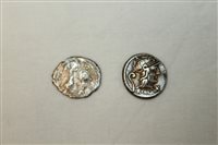 Lot 31 - Ancients - Roman Republic Silverer Coinss - to...