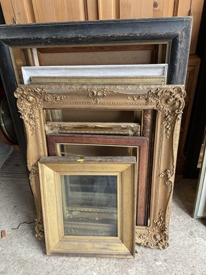 Lot 86 - Collection of picture frames, 19th century and later