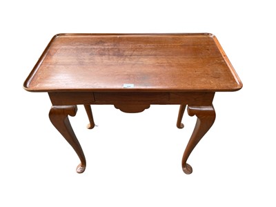 Lot 124 - Georgian-style cherrywood silver table, the slightly dished rectangular top above a frieze drawer, on cabriole legs, 82cm x 46cm