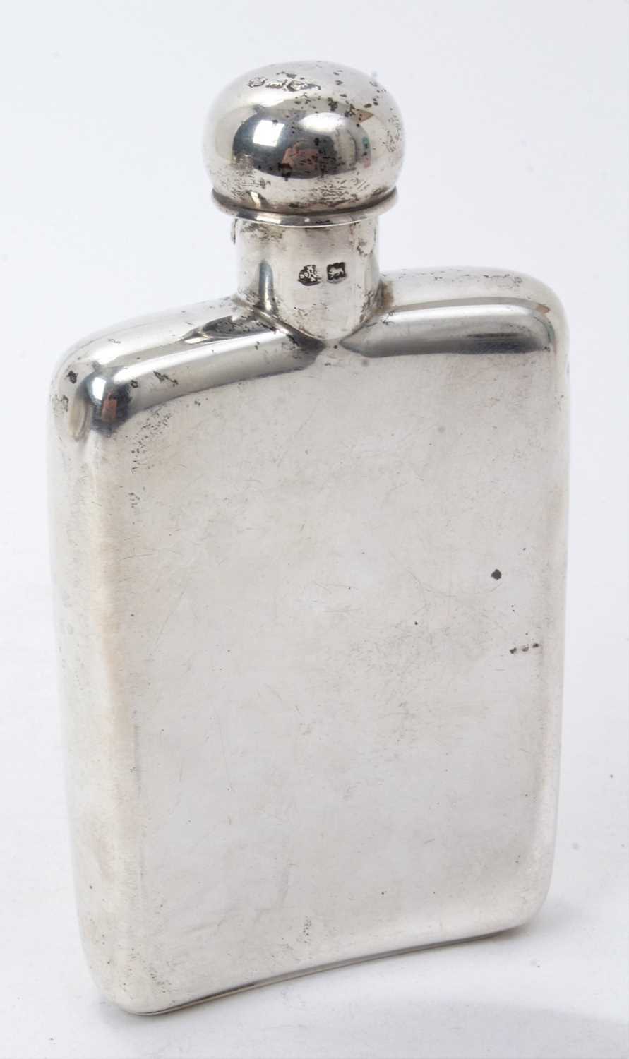Lot 485 - Victorian silver spirit flask (London 1900)