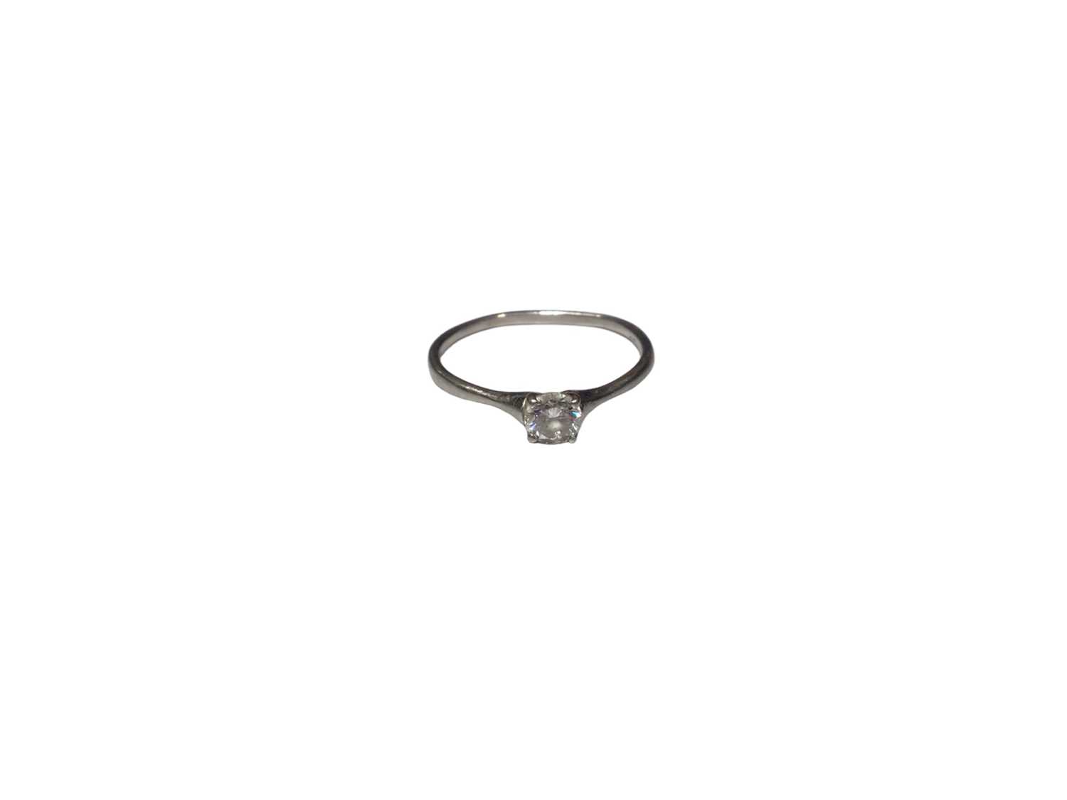 Lot 191 - Diamond single stone ring, with a brilliant cut diamond estimated to weigh approximately 0.30cts, in four claw setting on platinum shank