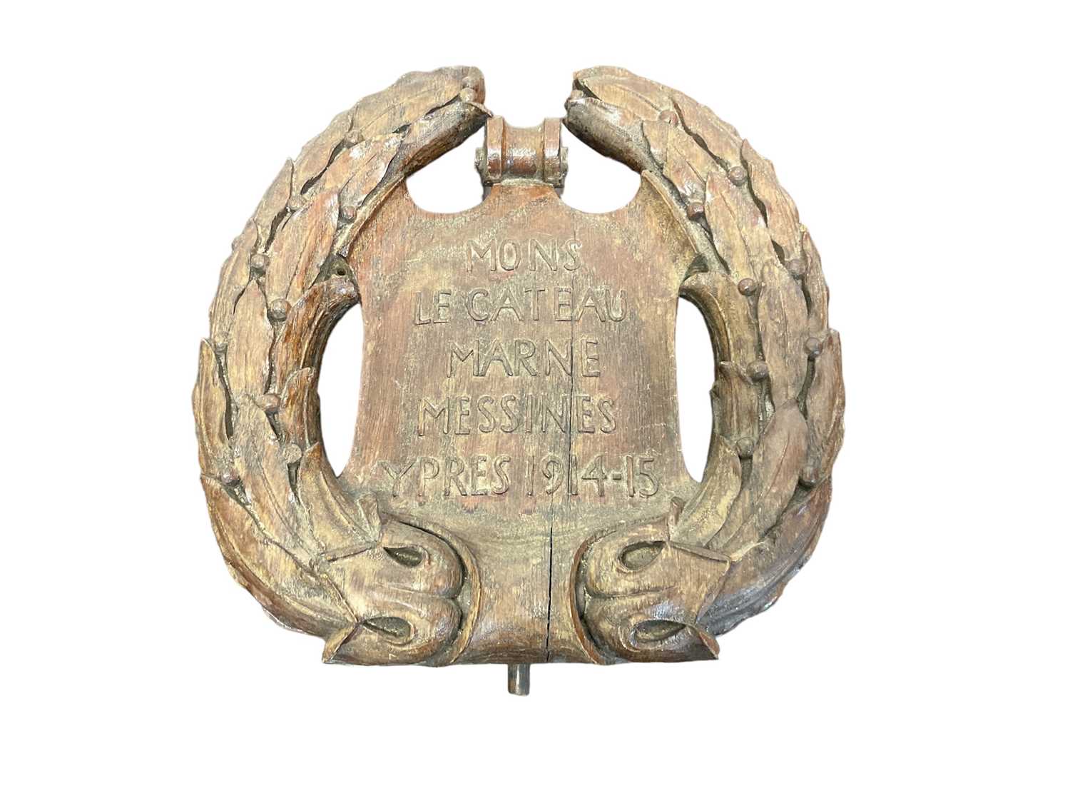 Lot 651 - First World War carved oak memorial wreath carved with battle honours 27.5 cm high