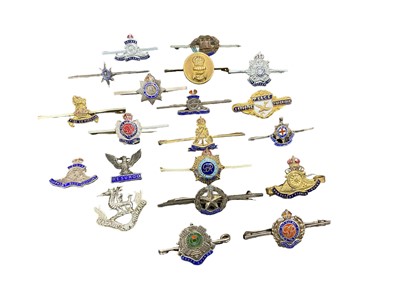 Lot 709 - Collection of twenty mainly Second World War sweetheart brooches, for the Royal Engineers, Border Regiment and others. Silver and gilt metal examples noted. (20)