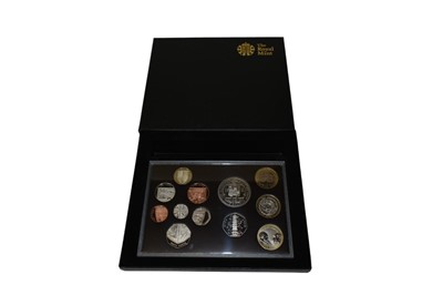 Lot 549 - G.B. - Royal Mint twelve coin proof set 2009 to include 'Kew Garden's' 50p (N.B. Cased with Certificate of Authenticity) (1 coin set)