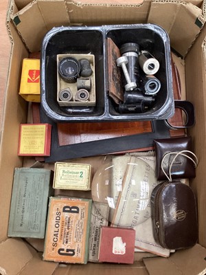 Lot 2355 - Box of camera lenses and accessories, including for Mamiya and Zeiss