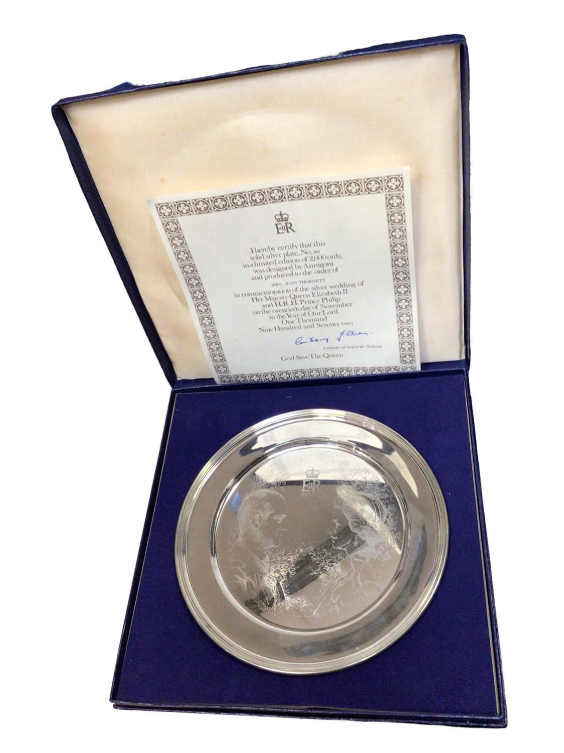 Lot 155 - Royal commemorative limited edition solid silver plate (London 1972) for the silver wedding of Her Majesty Queen Elizabeth II and H.R.H Prince Philip