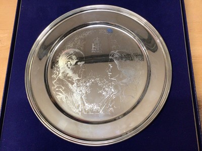 Lot 155 - Royal commemorative limited edition solid silver plate (London 1972) for the silver wedding of Her Majesty Queen Elizabeth II and H.R.H Prince Philip
