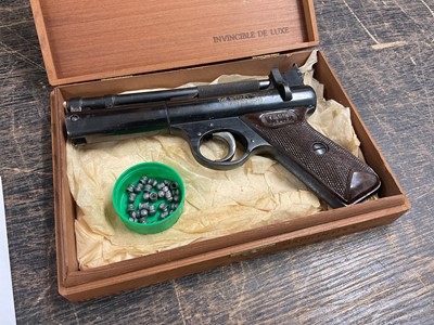 Lot 860 - Webley Senior Air pistol