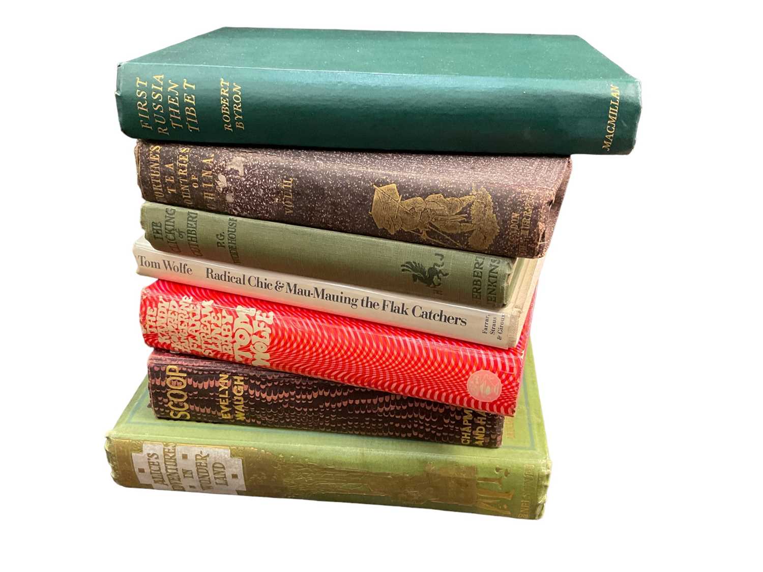 Lot 1667 - Evelyn Waugh - Scoop, 1933 first edition and various other fiction