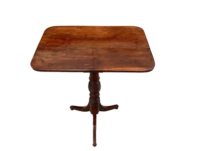 Lot 1540 - Good scarce yew wood antique wine table on three splay feet