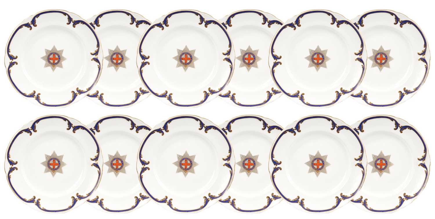 Lot 113 - The Most Noble Order of Thee Garter, rare Victorian set of twelve Coalport dinner plates from the ‘Garter’ Service, circa 1845, with retailers marks for Nixon and Son, Windsor