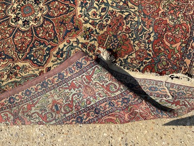 Lot 1167 - Kashan rug