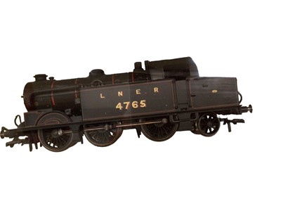 Lot 1958 - Railway Hornby OO gauge LNER Class D 16/3 "Cloud Hamilton" No 8900, LNER Class N2 0-6-2 locomotive '4765', 0-4-0 locomotive 'Blundell King' Timber Merchants No.7 R3754, all boxed (3)