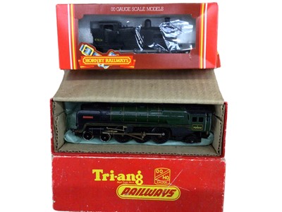 Lot 1959 - Railway Triang OO gauge R259 4-6-2 Britannia Loco, Hornby LNER 0-6-OT loco R861, LNER R866 and Mainline N2 Class 0-6-2T locomotive No 54155, all boxed (4)