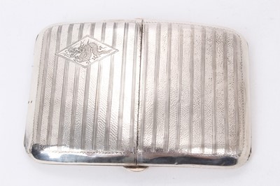 Lot 525 - Early 20th century Chinese silver cigarette case with spot hammered and engraved decoration