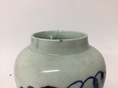 Lot 333 - A Liverpool blue and white porcelain vase