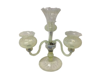 Lot 359 - Victorian yellow Vaseline glass three-branch épergne, 34.5cm high