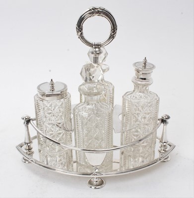 Lot 555 - Good quality Edwardian Elkington silver plated cruet set, date code for 1909.