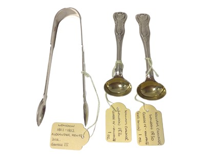 Lot 94 - Pair of George IV silver King's pattern salt spoons by William Chawner, London 1830 together with a pair of George III silver sugar tongs