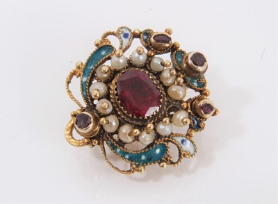 Lot 732 - Renaissance style gold, enamel garnet and pearl brooch with closed-back setting and green and white enamel, 21mm.