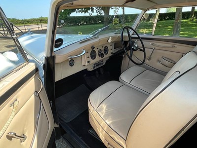 Lot 9 - 1951 Bentley Mk VI Fixed Head Coupe