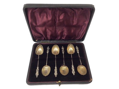 Lot 20 - Cased set of six silver gilt apostle teaspoons with shell-shaped bowls, Birmingham 1896 (Thomas Hayes)
