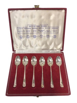 Lot 30 - Cased set of six 1960s silver rat tail teaspoons