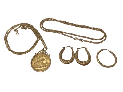Lot 87 - Victorian gold sovereign, 1888, in 9ct gold pendant mount on 9ct gold chain, together with a pair of 9ct gold earrings, a single 9ct gold earring and a 9ct gold chain
