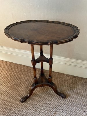 Lot 1261 - 18th century style walnut side table, with pie crust top on column supports and pad feet, 48cm wide x 38cm deep x 67cm high