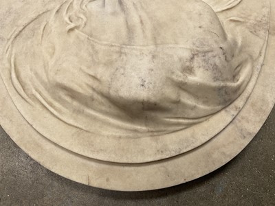 Lot 112 - Moulded alabaster classical plaque