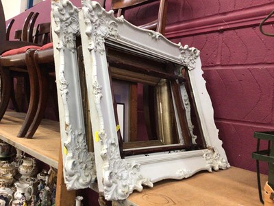 Lot 645 - Pair of painted picture frames and other frames