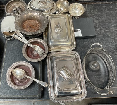 Lot 133 - Collection of silver plate