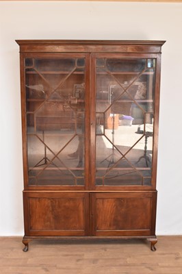 Lot 1170 - Early 20th century mahogany floor standing bookcase