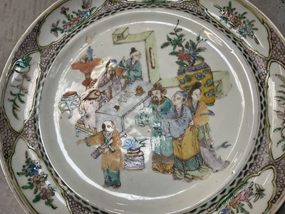 Lot 211 - Pair of Chinese Qing famille verte dishes, 23cm diameter