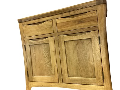 Lot 1311 - Modern light oak sideboard