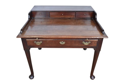 Lot 1255 - Early 18th century walnut desk