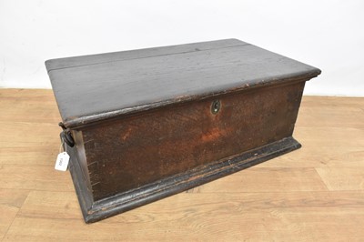 Lot 1302 - 18th century oak bible box