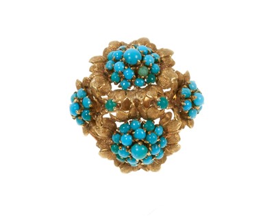 Lot 344 - Turquoise and gold dress ring