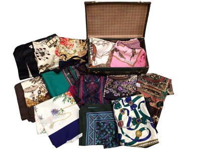 Lot 364 - Small vintage suitcase containing a selection of scarves and shawls, together with three vintage handbags