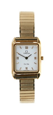 Lot 444 - Omega DeVille ladies quartz watch