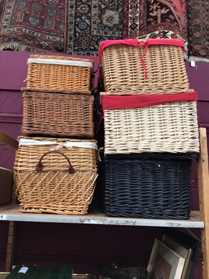 Lot 673 - Six wicker baskets