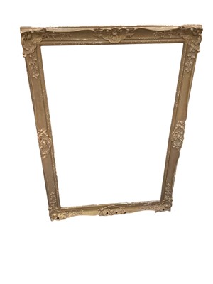 Lot 595 - Gilt picture frame, 104cm x 73.5cm