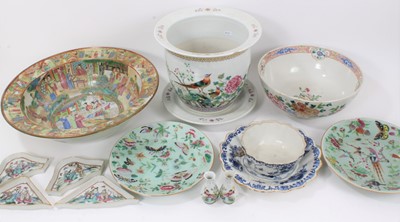 Lot 11 - Group of 18th to 20th century Chinese porcleain, including a large Canton basin, a jardiniere and stand, etc, and a wooden stand (15)
