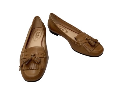 Lot 2094 - Tod's women's shoes, including leather loather shoes, two pairs, size 35 1/2 and 6 both in dust bags, studded black velvet flat pair, size 36 in dust bag and a boxed pair of dark brown suede ankle...